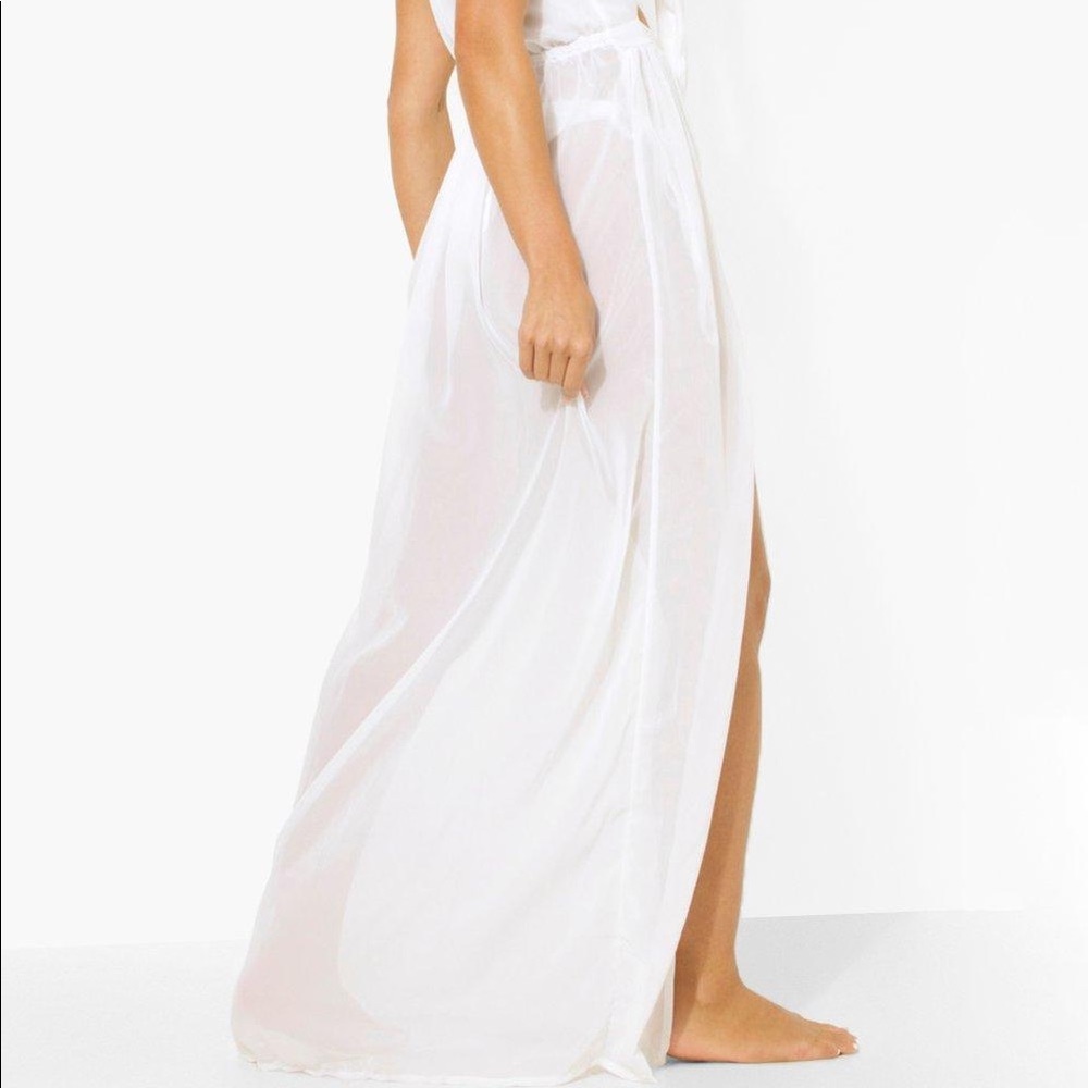 White Cutout Maxi Beach Dress - Picture 4 of 4